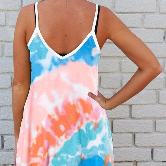 Sky Splash Criss Cross Tank β Size M (8β10) - Picture 2 of 2
